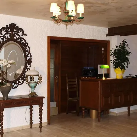 Der Watzenhof Szálloda 3*