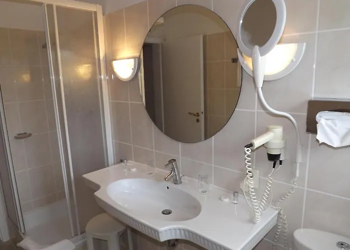 Hotel Der Watzenhof 3*